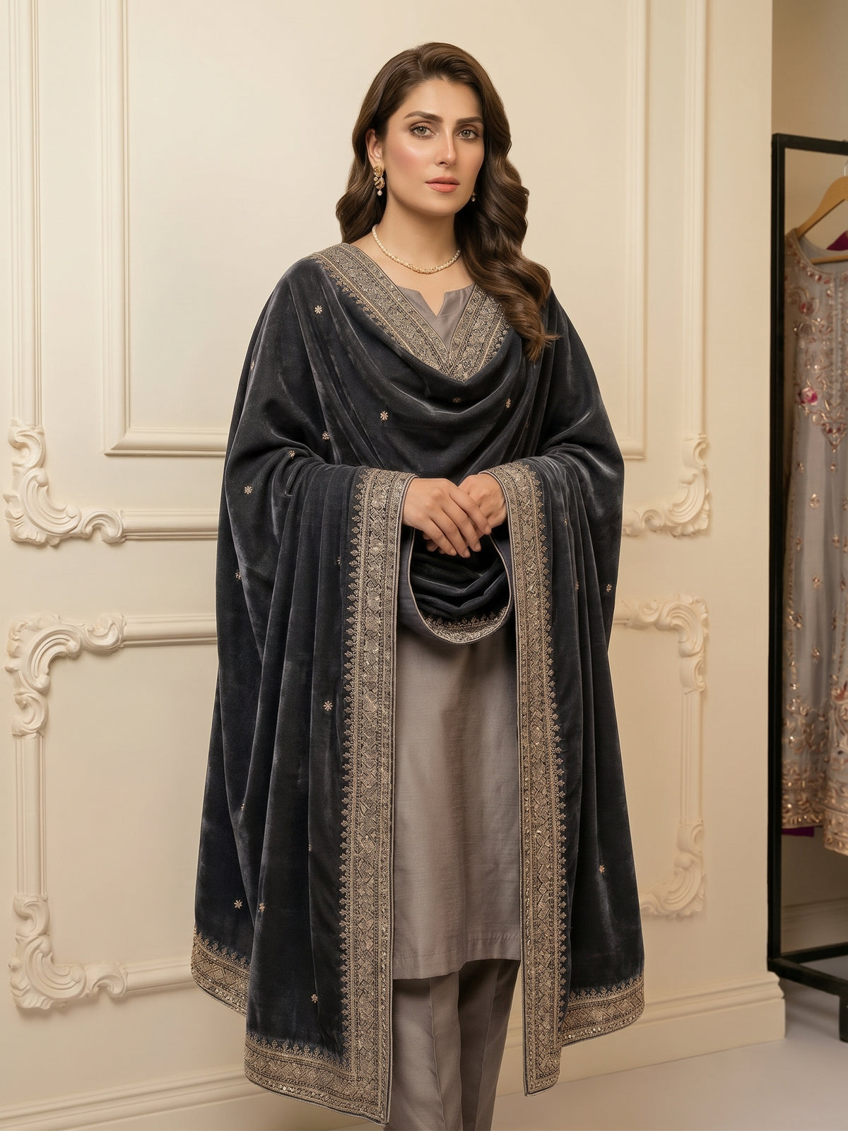 Ayeza Khan Velvet Shawl BFO-AZM