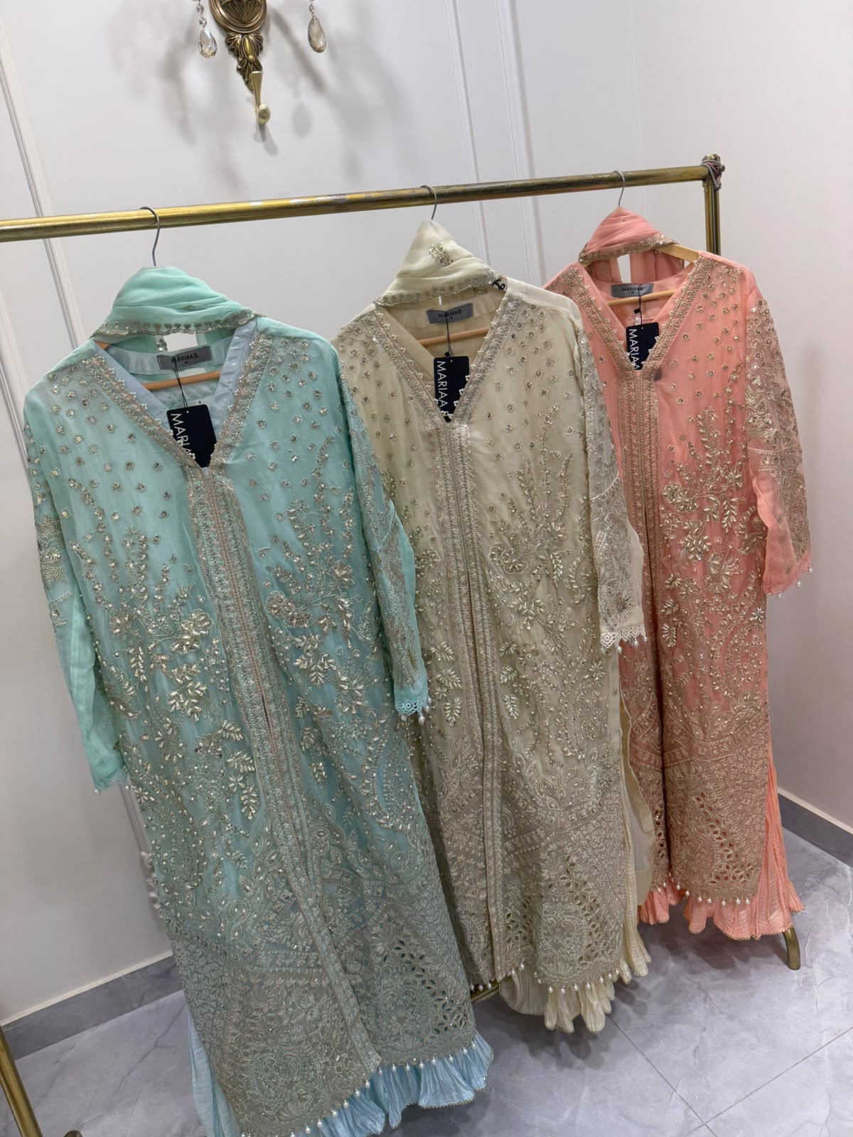 BF0 XX - MB-FZ Chiffon Embroidered 3pc Suit with Dupatta
