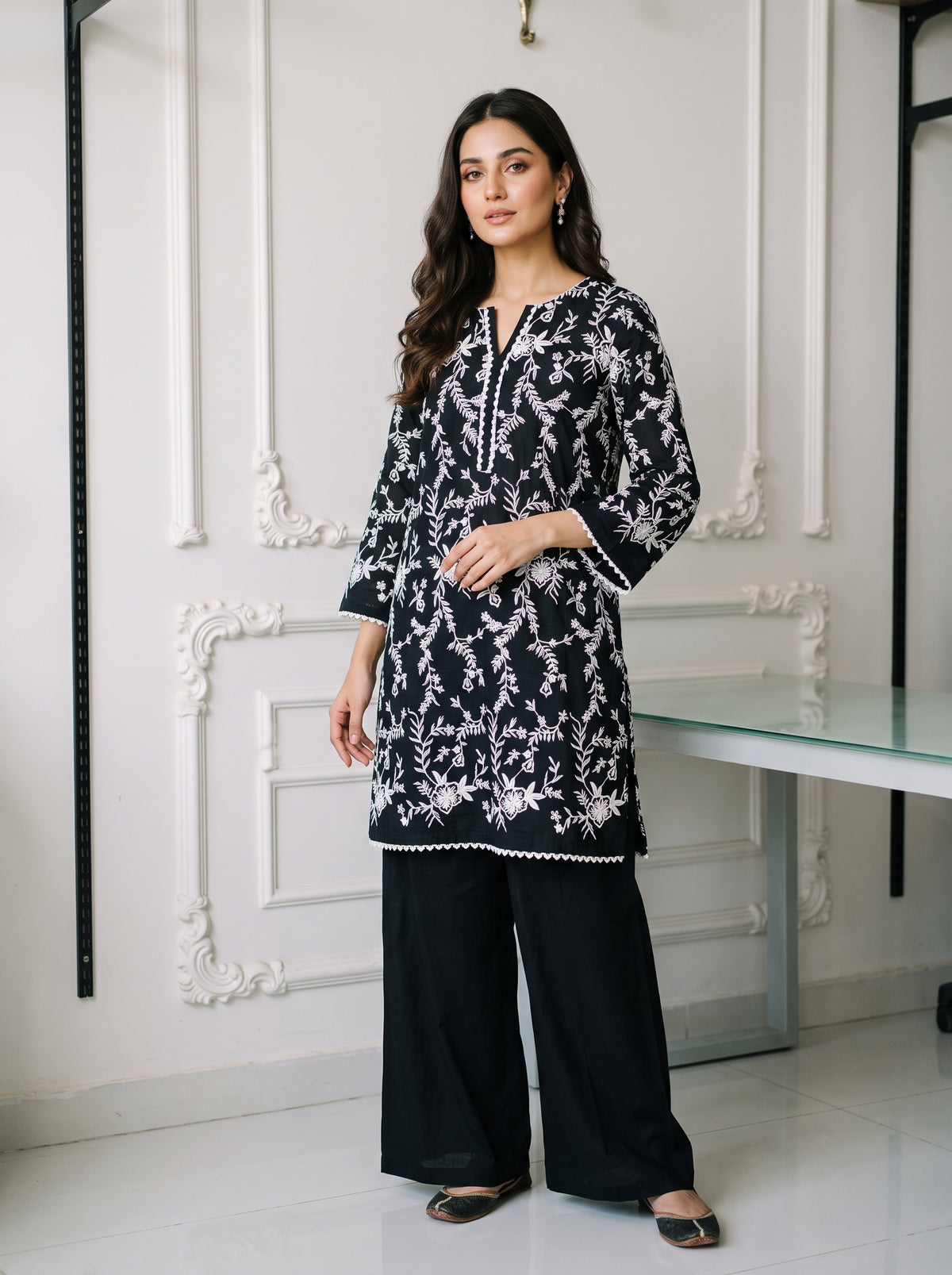 Linen Embroidered 2Pc
